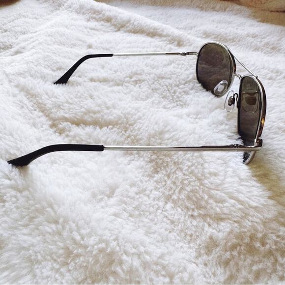 Jace Blue Polarized Classic Aviator Sunglasses - Picture 6 of 8